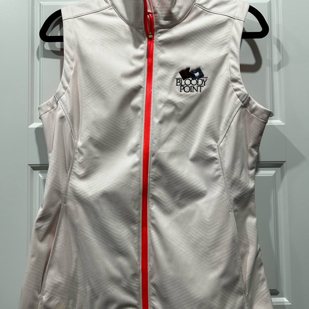 Medium under armour golf/tennis vest